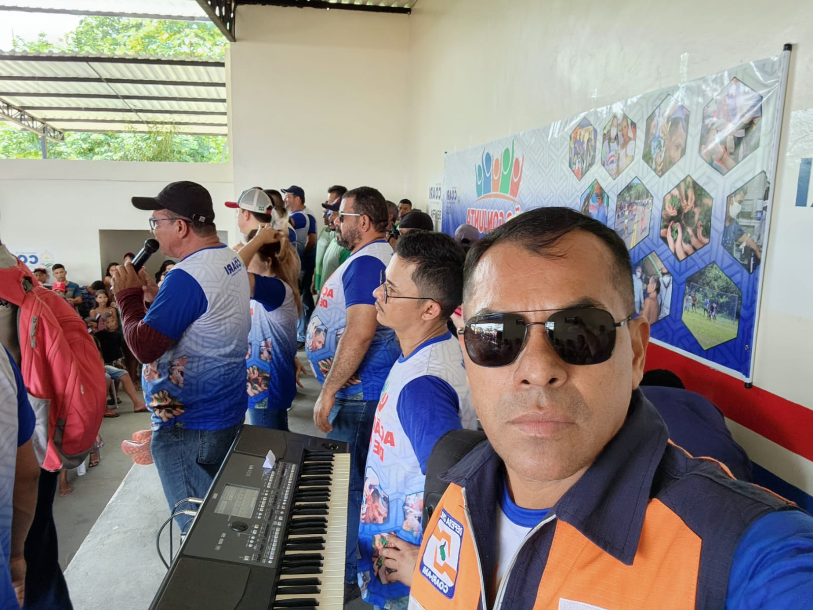 Coari- Secretario de Segurança Pública e Defesa Social coronel Afonso Garcia participa da ação comunitária na comunidade Vila do Trocaris