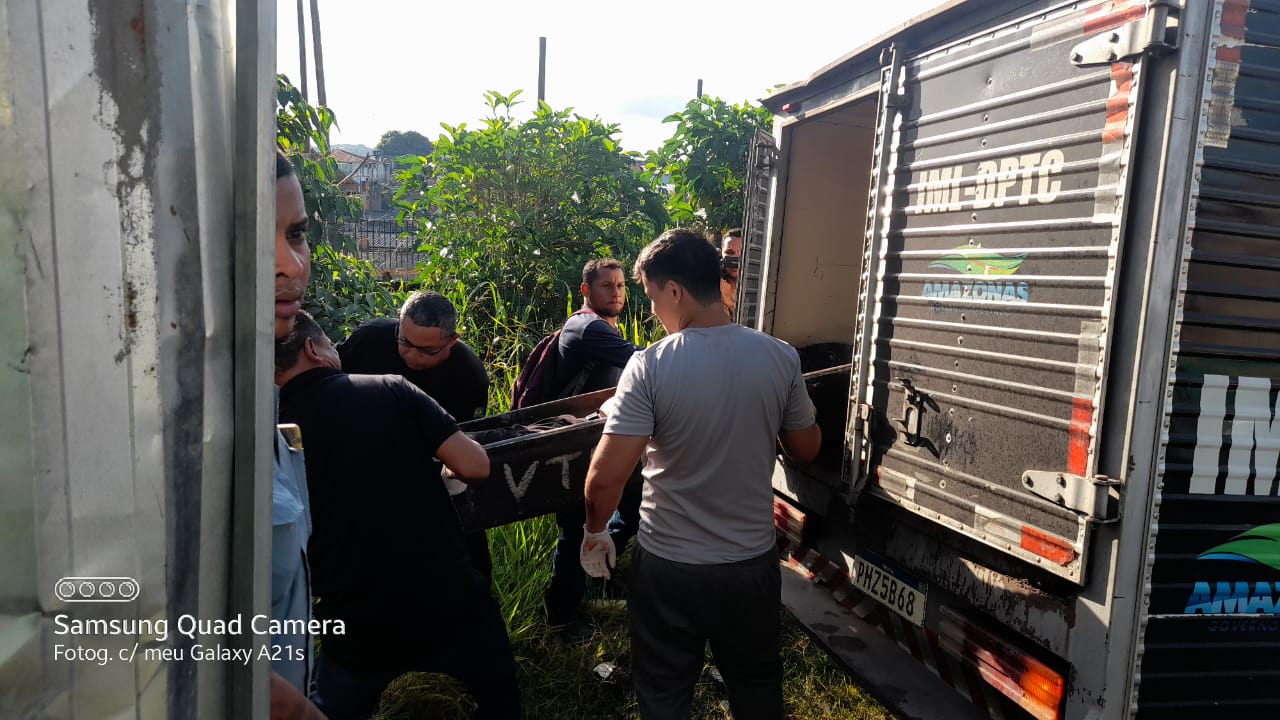 Vigilante é encontrado morto com pés e mãos amarradas em escola de Manaus