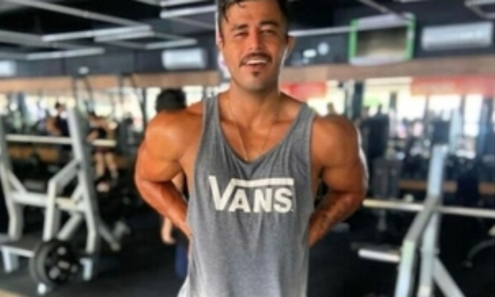 Personal trainer morre após ser atropelado por carro em Manaus