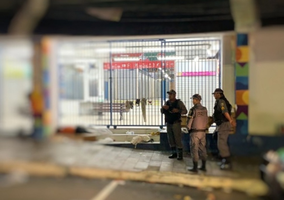 Vulgo ‘Mostrinho’ é morto a tiros na frente da Galeria dos Remédios em Manaus