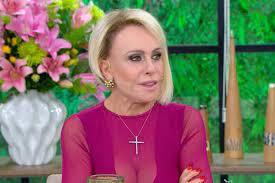 Ana Maria Braga é hospitalizada após picada de escorpião