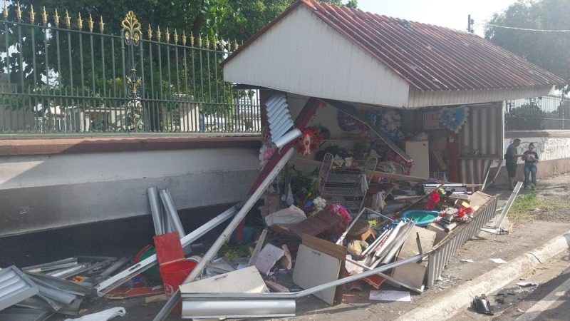 Motorista embriagado destrói loja de flores em frente a cemitério de Manaus