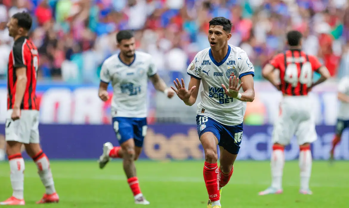 Corinthians e Bahia vencem em rodada de clássicos pelo Brasileirão