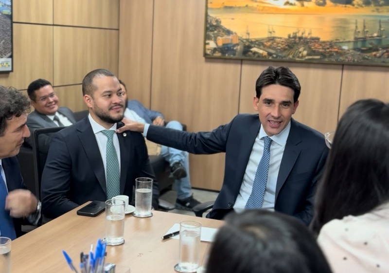 Adail Filho garante R$ 100 milhões para Itacoatiara em parceria com o Ministério de Portos e Aeroportos