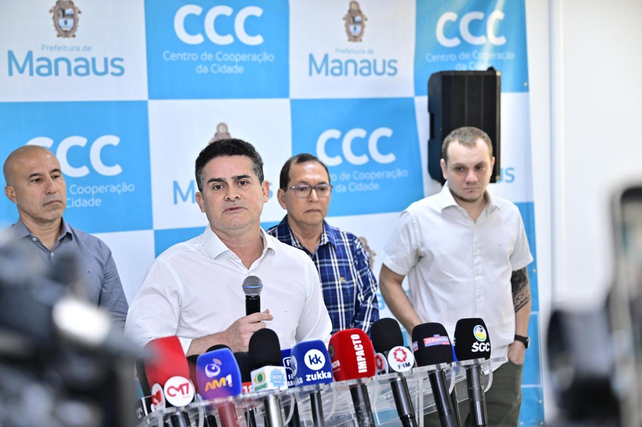 Prefeito David Almeida esclarece gratuidade do Passe Livre Estudantil e garante benefício para alunos da rede municipal de ensino