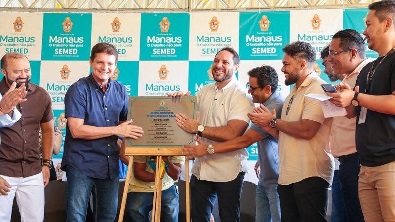 Em ação inédita, prefeitura entrega quatro escolas em um único dia e reforça avanço na educação de Manaus