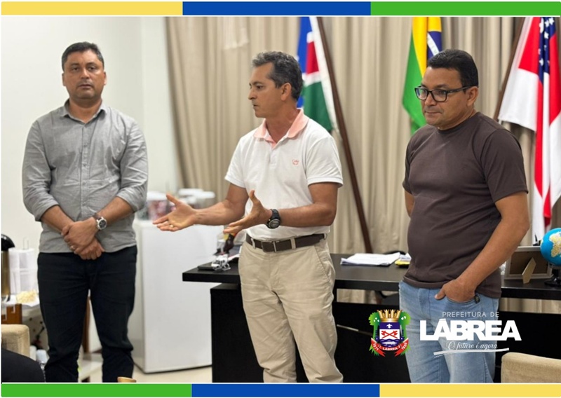 Prefeitura de Lábrea reajusta piso salarial do Magistério em 2026