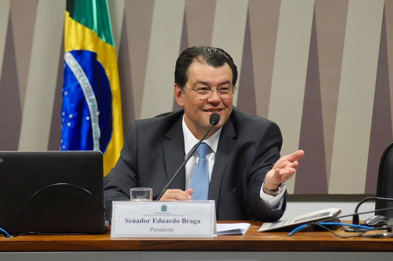 Eduardo Braga não foge da briga quando é para defender o Brasil e, principalmente, o Amazonas.