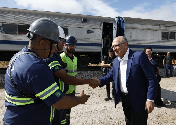 Alckmin: ‘Vamos precisar de muita ferrovia para transportar o desenvolvimento do Brasil’
