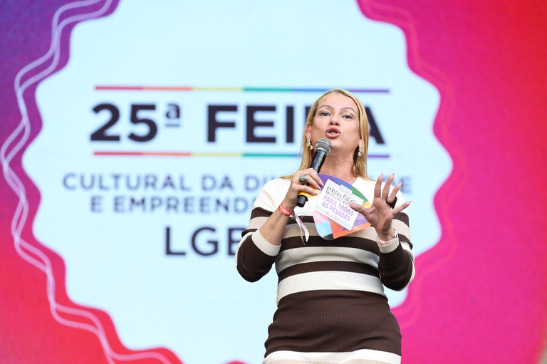 Governo lança campanha “O Brasil é de Todas as Cores” na Feira da Diversidade LGBT+ de São Paulo