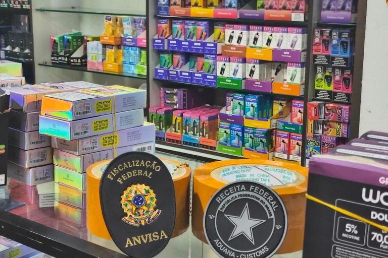Anvisa e Receita Federal deflagram ação contra o comércio de cigarros eletrônicos