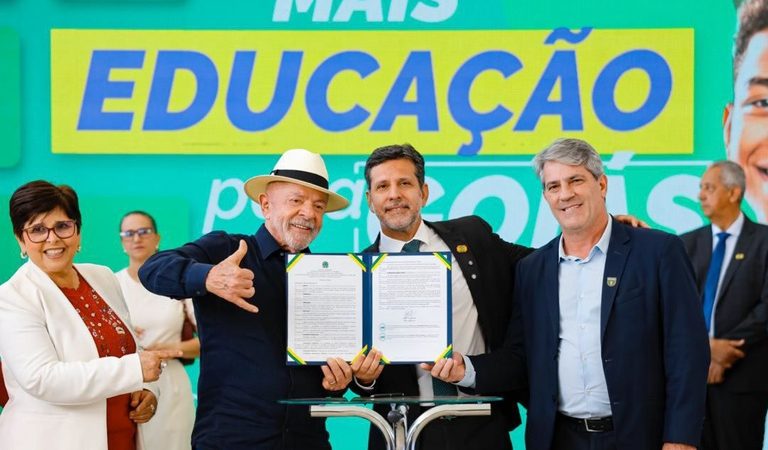 ‘Não há saída para o Brasil sem investir em educação’, diz Lula em inauguração de campus do IF Goiano
