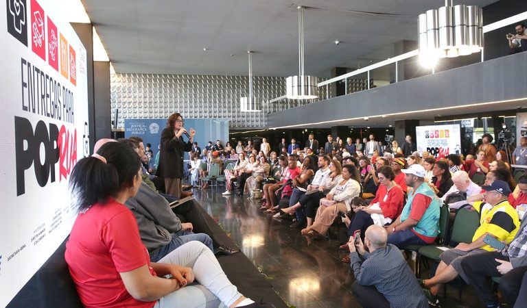 Governo do Brasil integra ações para ampliar direitos da população em situação de rua