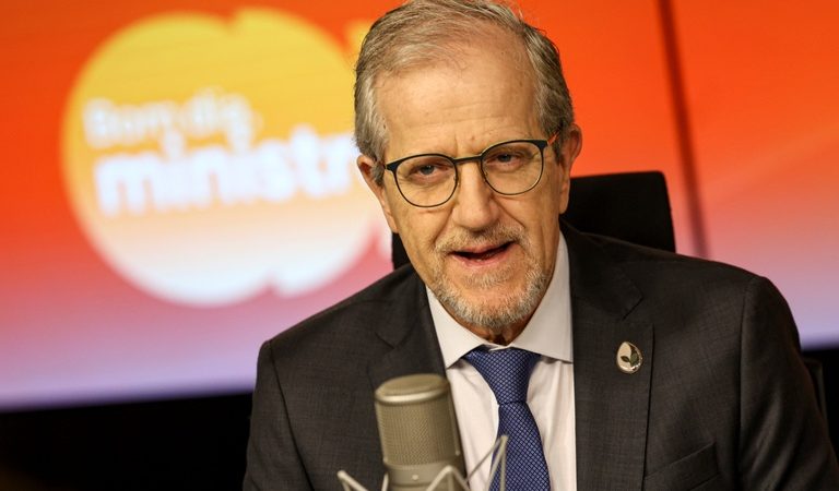 Ministro explica que orçamento público para combate a incêndios será mais ágil