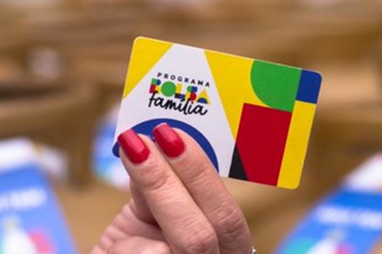 Por decisão do Governo do Brasil, espera pelo BPC não interrompe o Bolsa Família