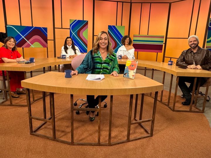 Sem Censura, da TV Brasil, traz um papo para celebrar a vida com atriz Regina Casé e especialistas