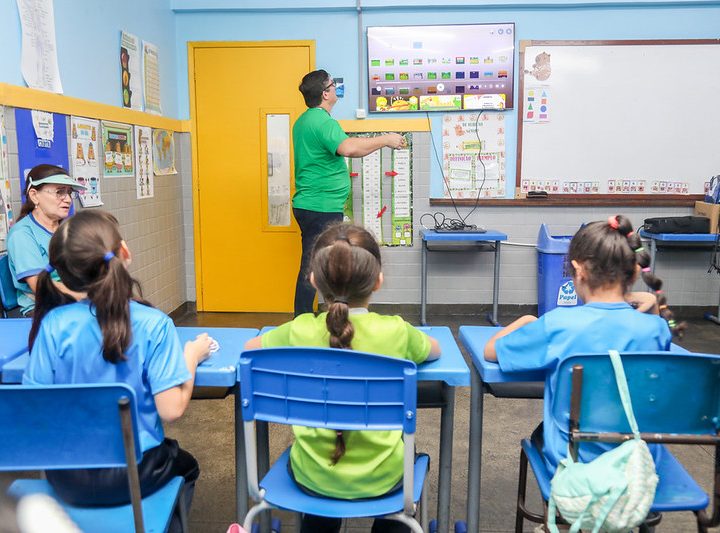 Educação municipal de Manaus contará com núcleo pedagógico voltado para estudantes com indicadores de superdotação 