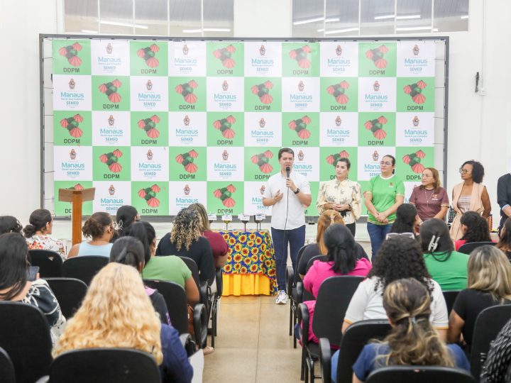 Prefeitura de Manaus amplia atendimento inclusivo com integração de 155 apoios escolares