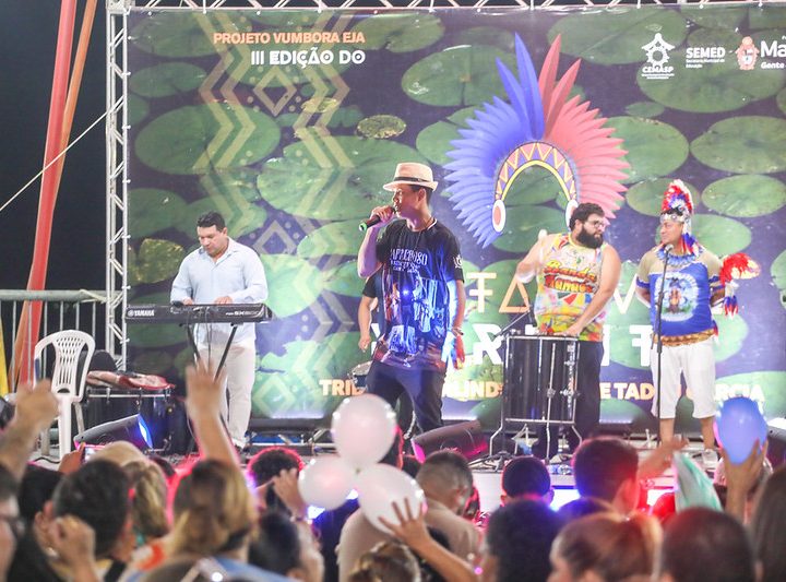 Concurso ‘Solta a Voz Parente’ da educação municipal de Manaus realiza tributo a artistas locais consagrados