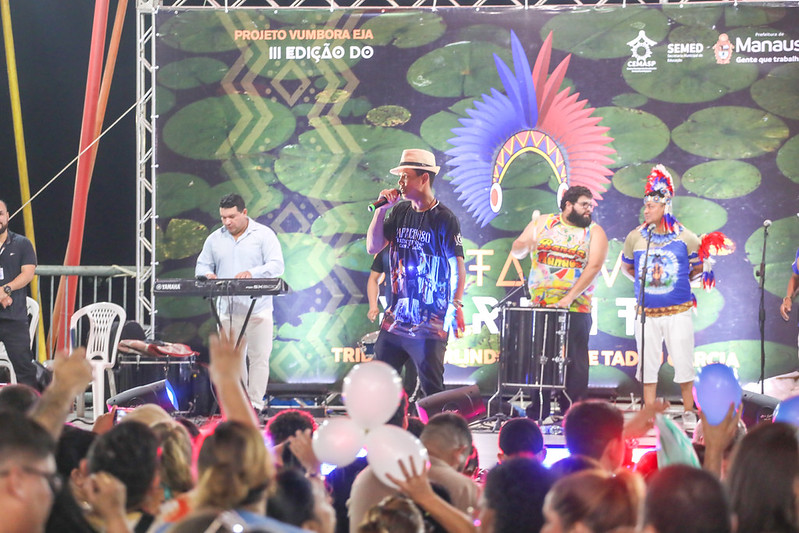 Concurso ‘Solta a Voz Parente’ da educação municipal de Manaus realiza tributo a artistas locais consagrados
