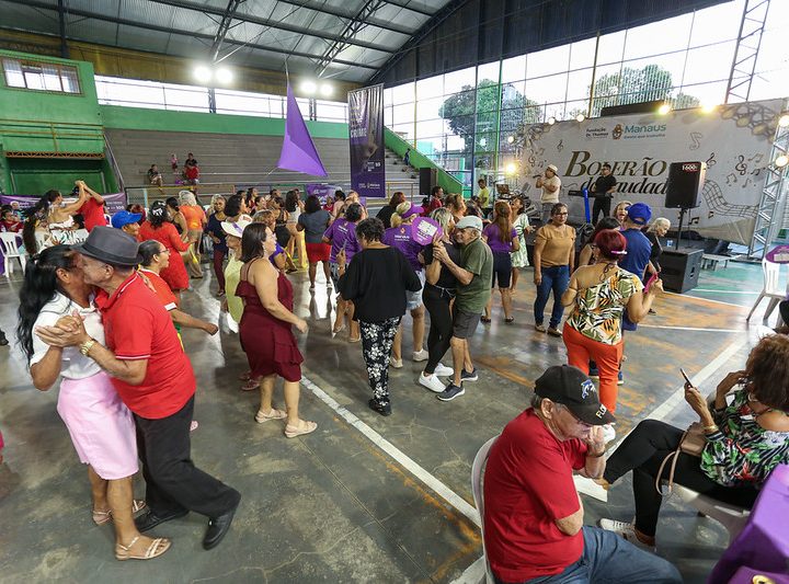 Prefeitura de Manaus realiza mais uma edição do tradicional ‘Bolerão da Saudade’ no complexo esportivo Amadeu Teixeira