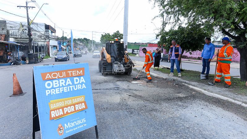 Prefeitura de Manaus moderniza operação ‘Tapa-Buracos’ e avança com obra de drenagem para solucionar alagamentos na zona Norte