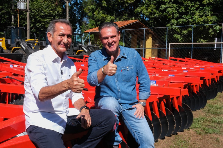 MIDR entrega R$ 30 milhões em máquinas e equipamentos para fortalecer a agricultura familiar em Mato Grosso