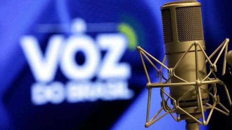 Voz do Brasil passa a divulgar serviços de enfrentamento à violência contra as mulheres
