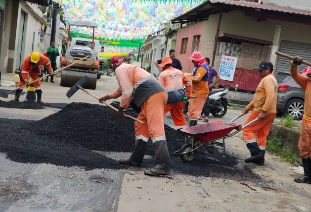 Prefeitura de Manaus intensifica recuperação viária no bairro Nova Esperança e reforça mobilidade urbana