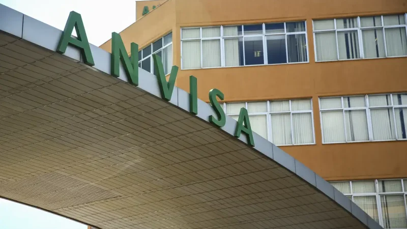 Anvisa anuncia novas liberações de produtos Ypê e empresa faz recolhimento de lava-roupas líquido
