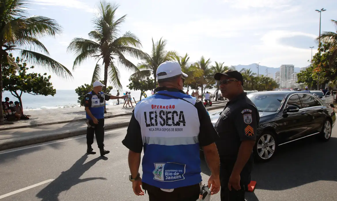 Lei Seca completa 18 anos com avanços na preservação de vidas no trânsito