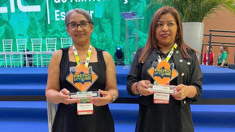 Manipuladoras de alimentos da rede municipal de ensino recebem prêmio nacional da Alimentação Escolar do FNDE