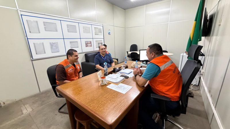 Defesa Civil de Manaus amplia parceria com a UEA para monitoramento da qualidade do ar