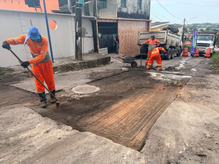 Prefeitura de Manaus avança com recuperação asfáltica no conjunto Manoa e fortalece mobilidade na zona Norte