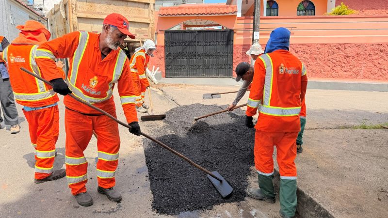 Prefeitura de Manaus intensifica recuperação asfáltica no bairro Santo Antônio e garante mais segurança para moradores da zona Oeste