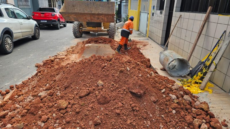 Prefeitura de Manaus reforça infraestrutura no bairro Santo Antônio com recuperação de rede de drenagem profunda