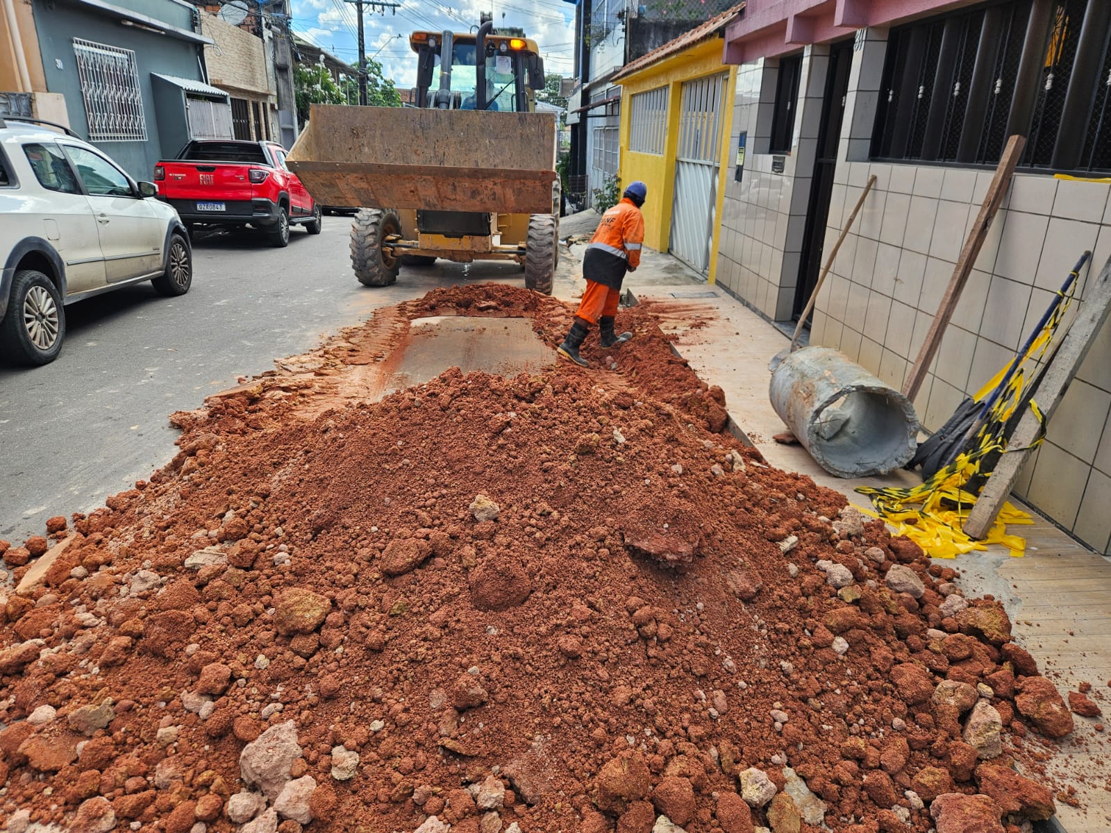 Prefeitura de Manaus reforça infraestrutura no bairro Santo Antônio com recuperação de rede de drenagem profunda