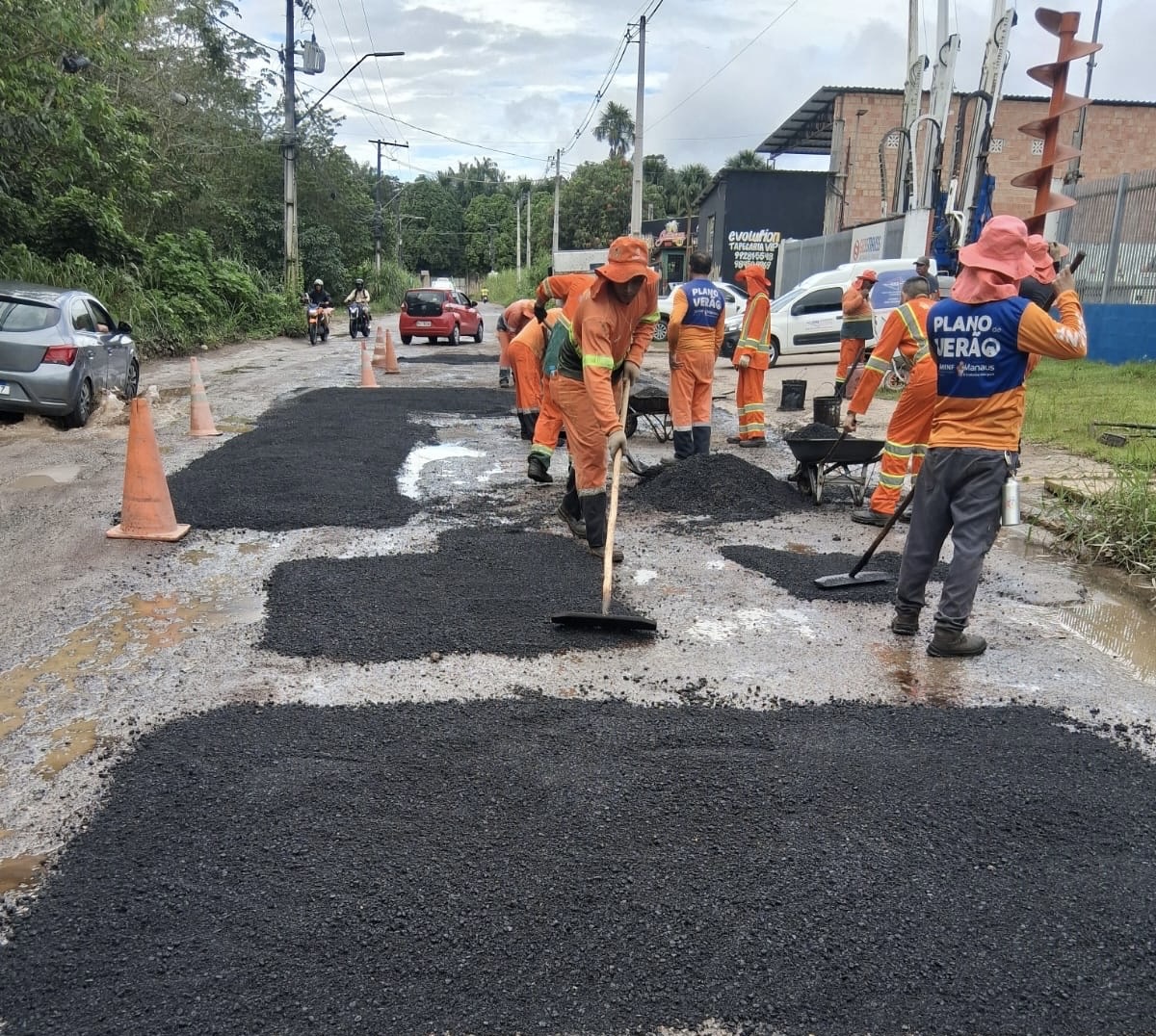 Prefeitura de Manaus reforça recuperação asfáltica no Tarumã e transforma mobilidade do bairro