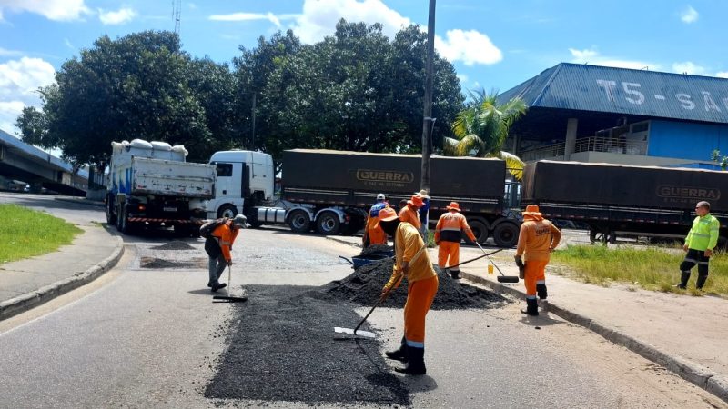 Prefeitura de Manaus intensifica manutenção asfáltica na avenida Autaz Mirim e fortalece mobilidade na zona Leste