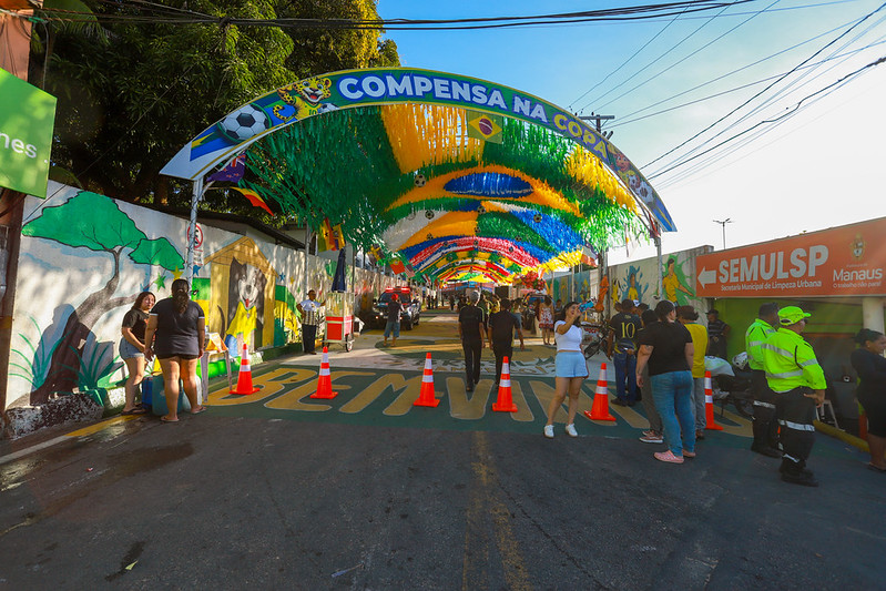 ‘Rua da Copa’ do bairro Compensa transmite estreia da Seleção Brasileira neste sábado com atrações para toda família