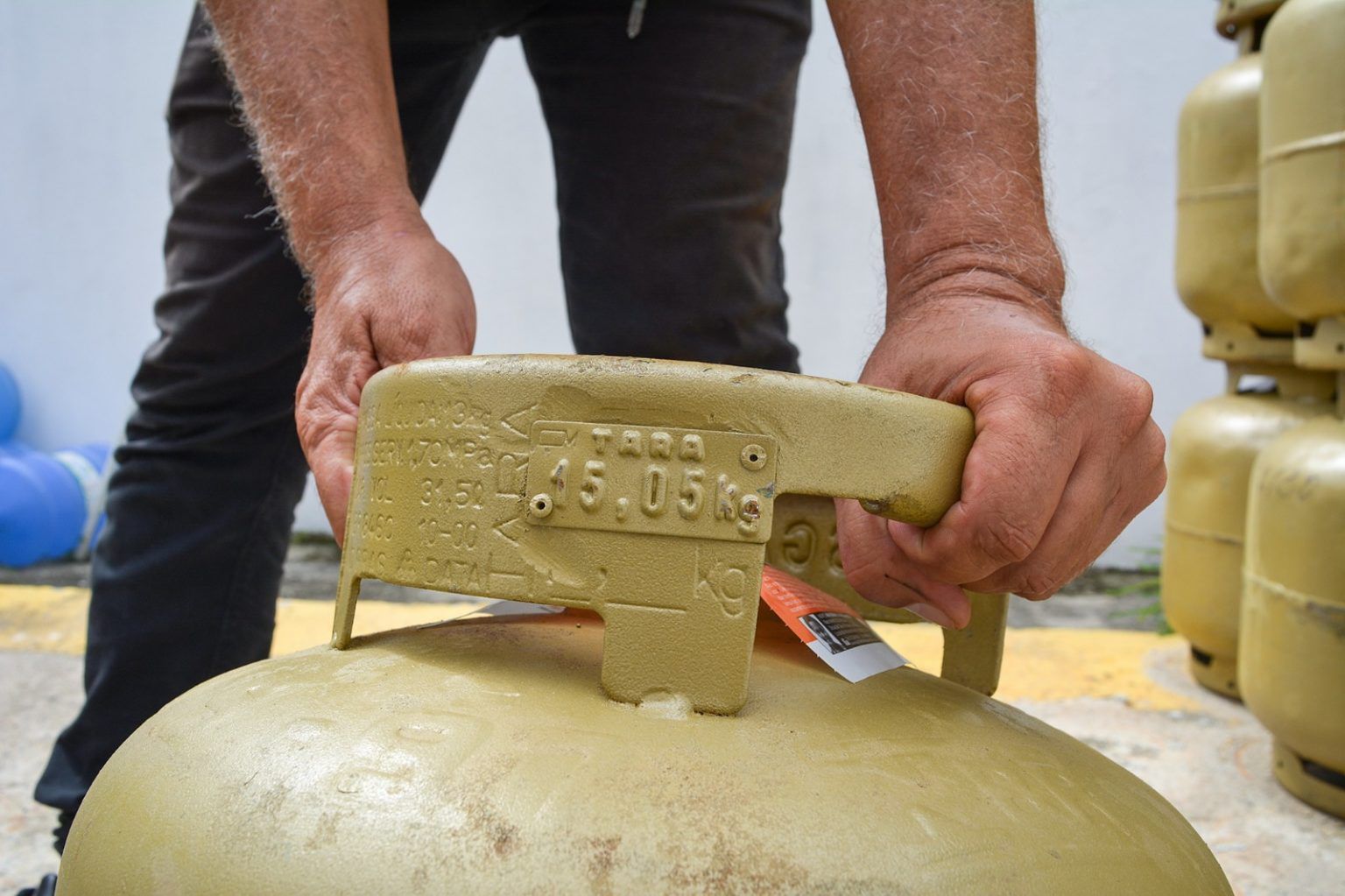Pesquisa do Procon Manaus aponta aumento de até 3,36% no gás de cozinha de 13 quilos e redução de 1,25% na botija de 8 quilos em junho