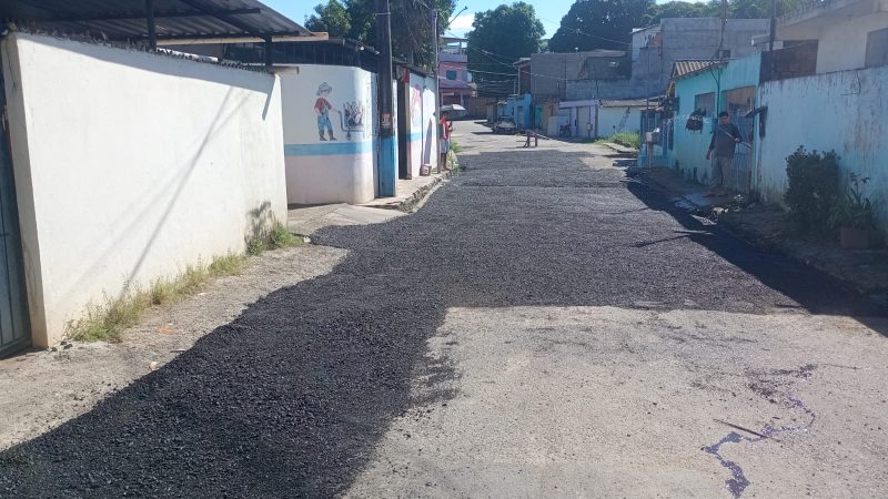 Prefeitura de Manaus conclui recuperação asfáltica no Nova Cidade e garante mais mobilidade e segurança aos moradores
