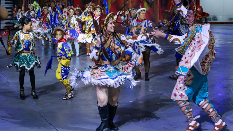 Prefeitura de Manaus abre 68º Festival Folclórico do Amazonas com apresentações dos grupos da categoria Bronze