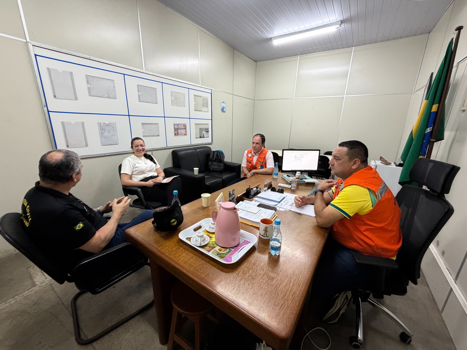 Defesa Civil de Manaus recebe representantes de Porto Velho para intercâmbio de experiências