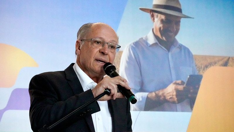 Alckmin anuncia início das operações da linha de R$ 14 bilhões para modernizar o campo