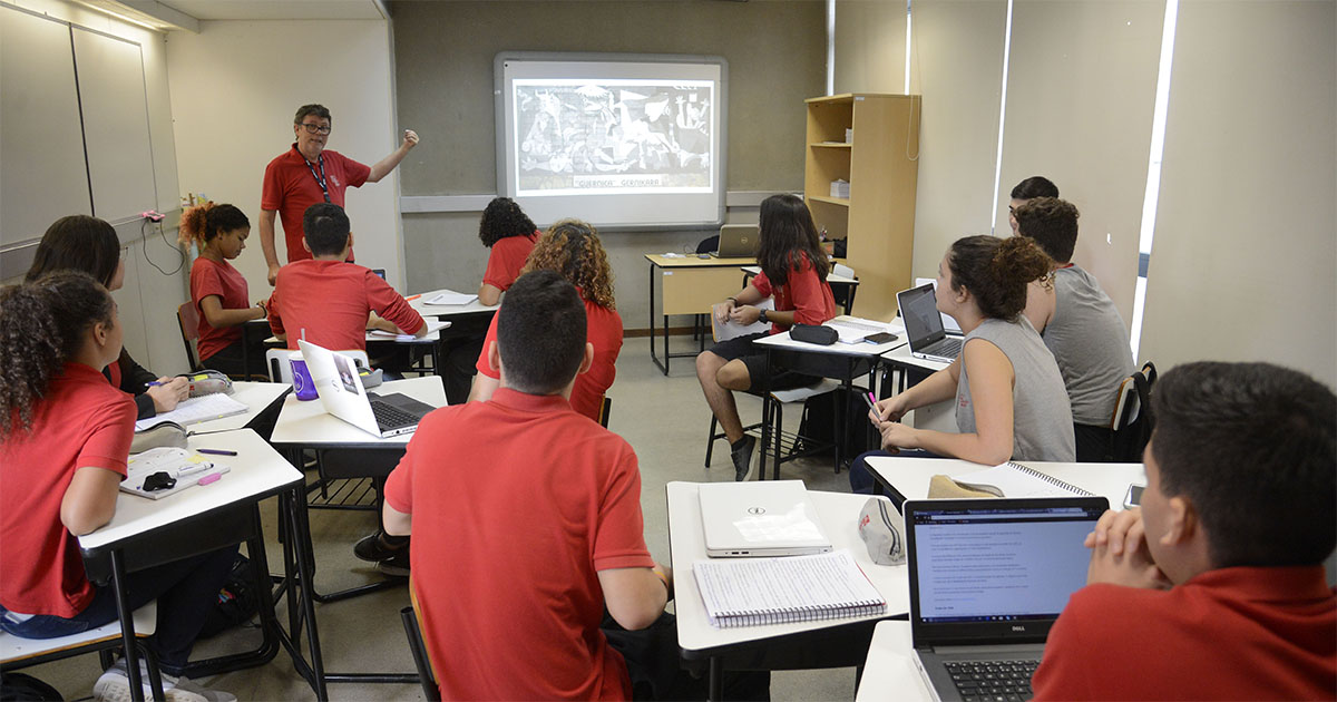 MEC oferece novas vagas para pós de educadores; acesse Portal Mais Professores