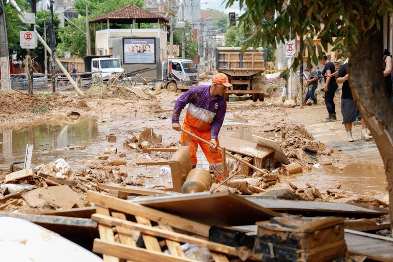 Auxílio Reconstrução alcança quase 5 mil famílias mineiras