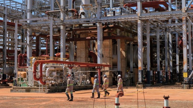 Lula participa do anúncio de retomada de fábrica de fertilizantes. Obra favorece a segurança alimentar