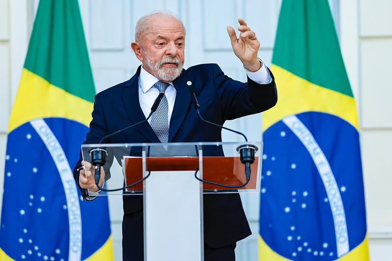 Junto ao G7, Lula defende distribuição do investimento para economia global crescer