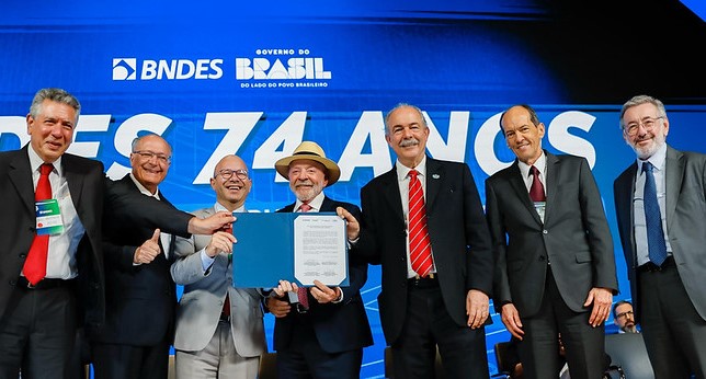 Nova Indústria Brasil ganha mais R$ 140 bilhões para investimentos neste ano